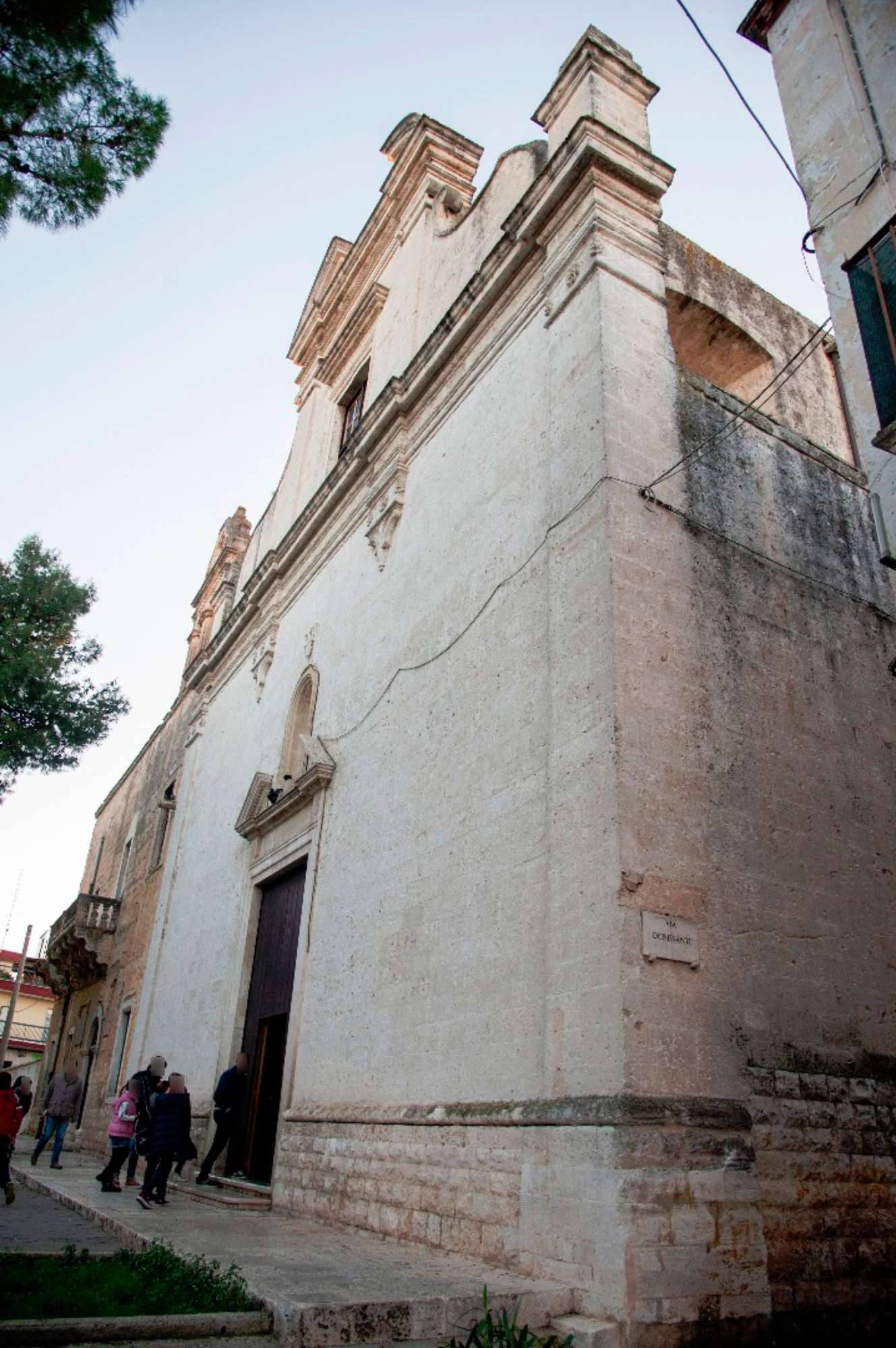 Prospetto chiesa